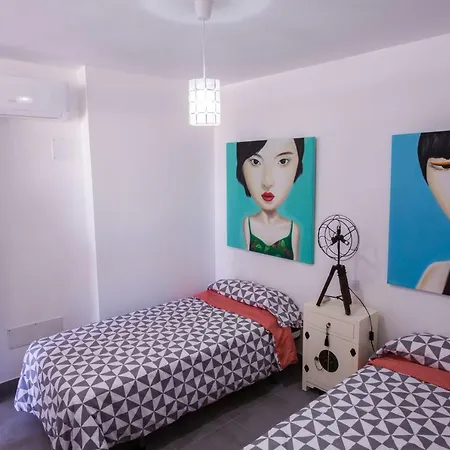 Apartamento Con Gran Terraza Con Vistas *